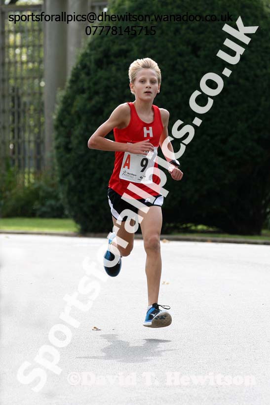 Boys under-13s, Northern Road Relays, Blackpool. Photo: David T. Hewitson/Sports for All Pics